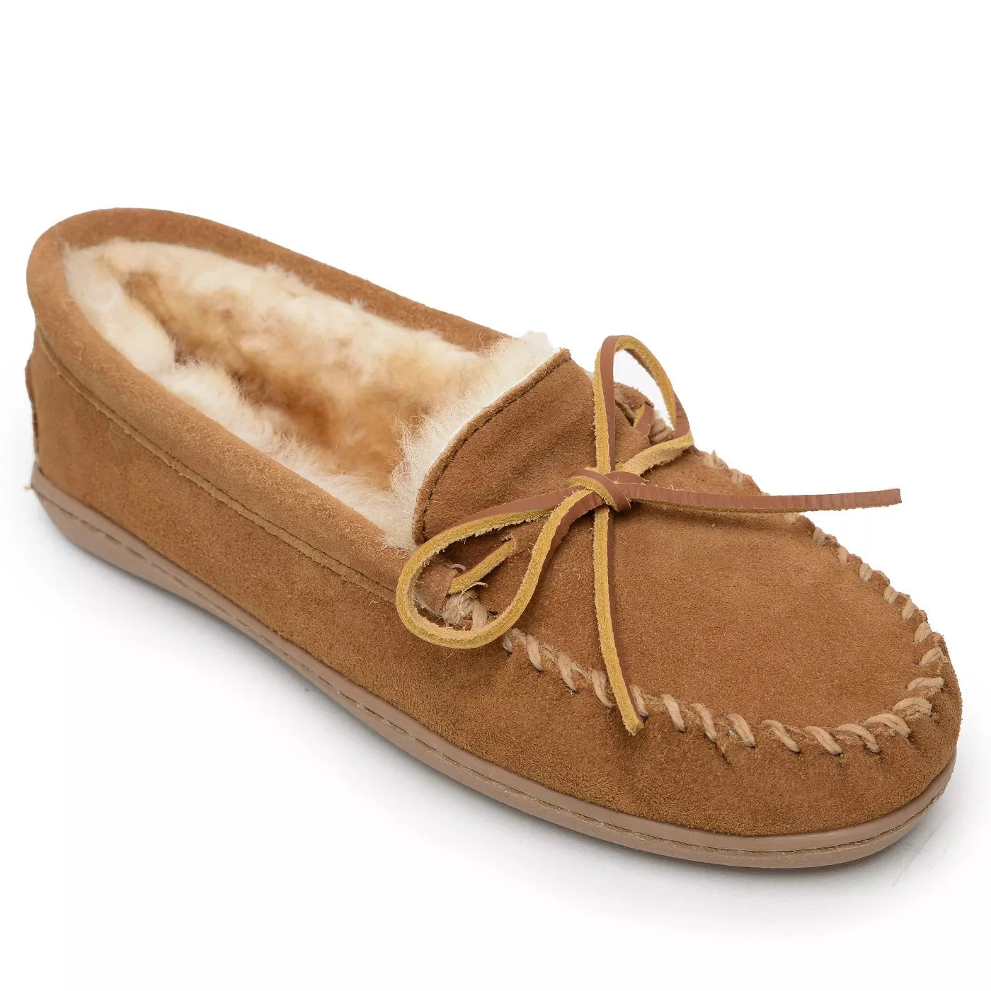 'Minnetonka' Men's Sheepskin Hardsole Moc Slipper - Tan 1 'Minnetonka' Men's Sheepskin Hardsole Moc Slipper - Tan