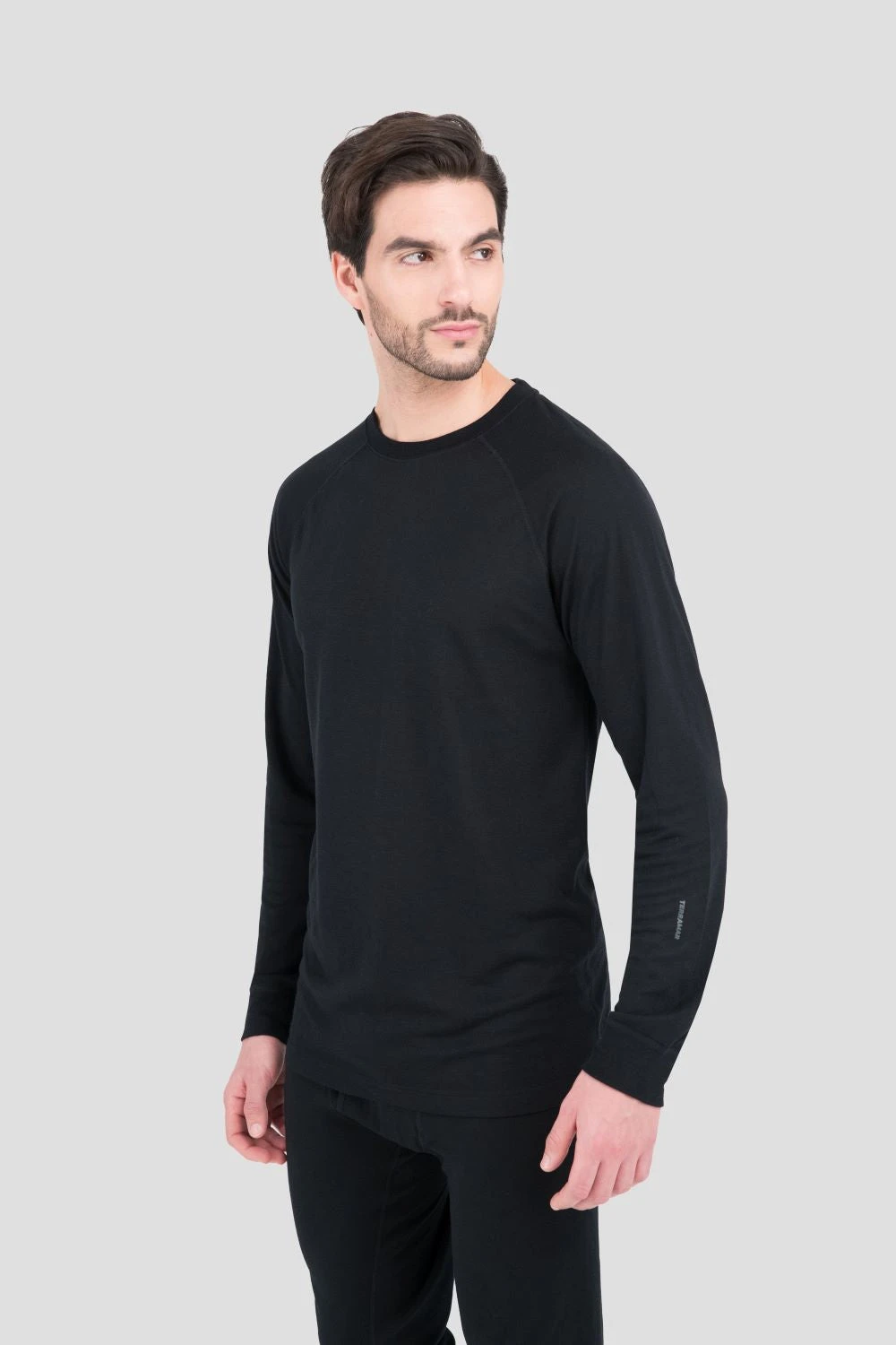 'Terramar' Men's 2.0 Thermapeak® Heritage Crew - Black 1 'Terramar' Men's 2.0 Thermapeak® Heritage Crew - Black