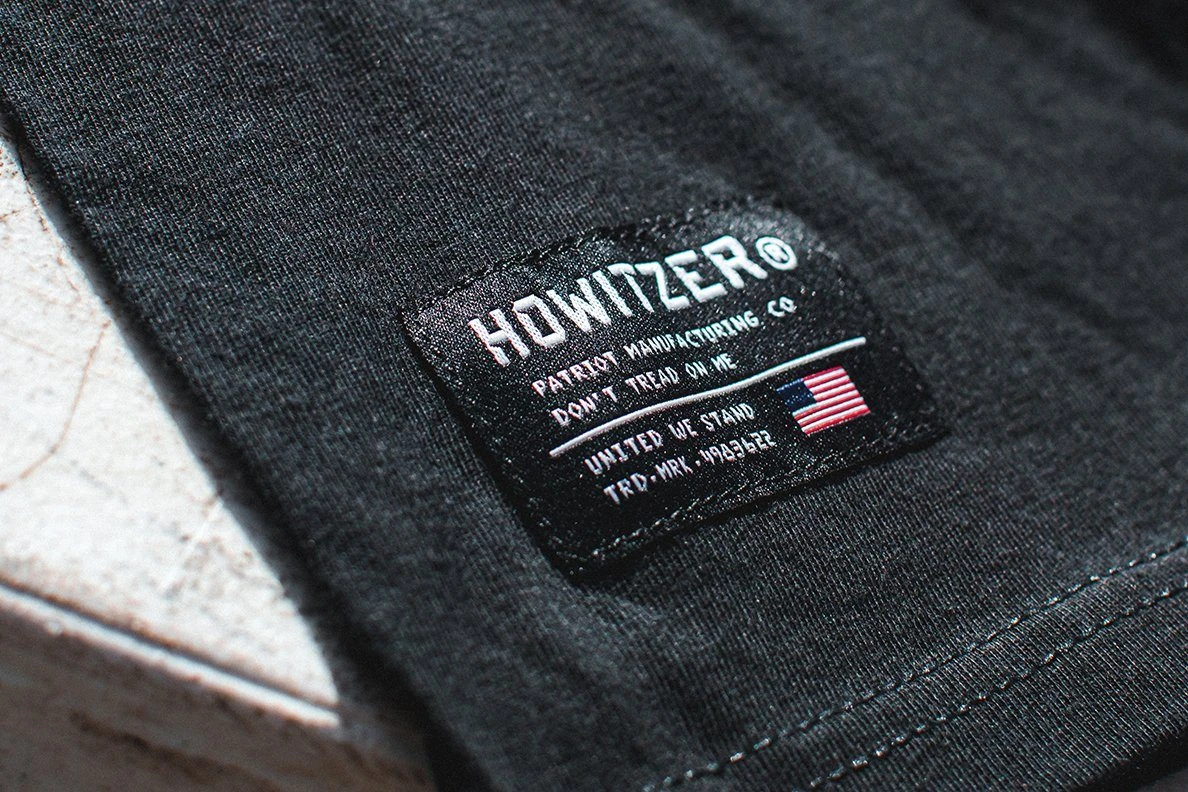 'Howitzer' Men's People '76 T-Shirt - Graphite Heather 3 'Howitzer' Men's People '76 T-Shirt - Graphite Heather - Image 3