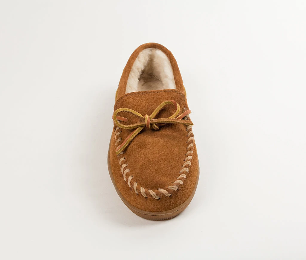 'Minnetonka' Men's Pile Lined Hardsole Moc Slipper - Brown (Ext. Sizes) 2 'Minnetonka' Men's Pile Lined Hardsole Moc Slipper - Brown (Ext. Sizes) - Image 2